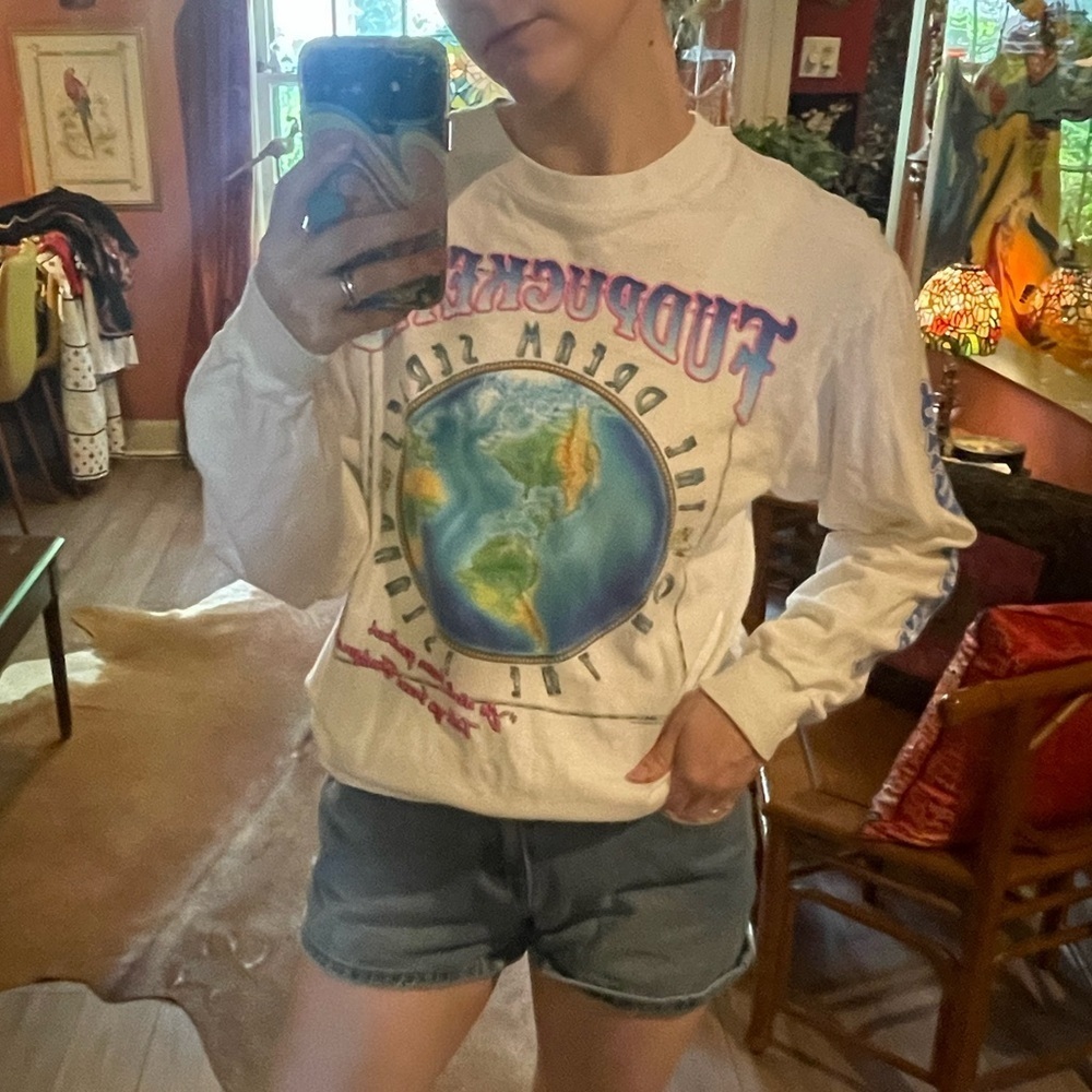 Fudpuckers on the island 1993 cotton white graphic globe tee with beach scape - Picture 7 of 7